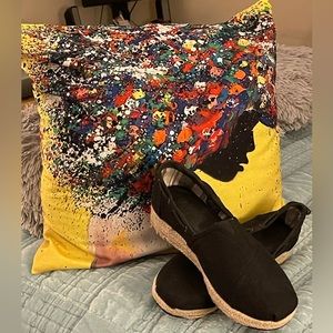 Size 8.5 Black BOBS Espadrilles